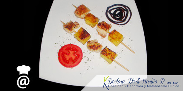 Brochetas de Pollo y Piña